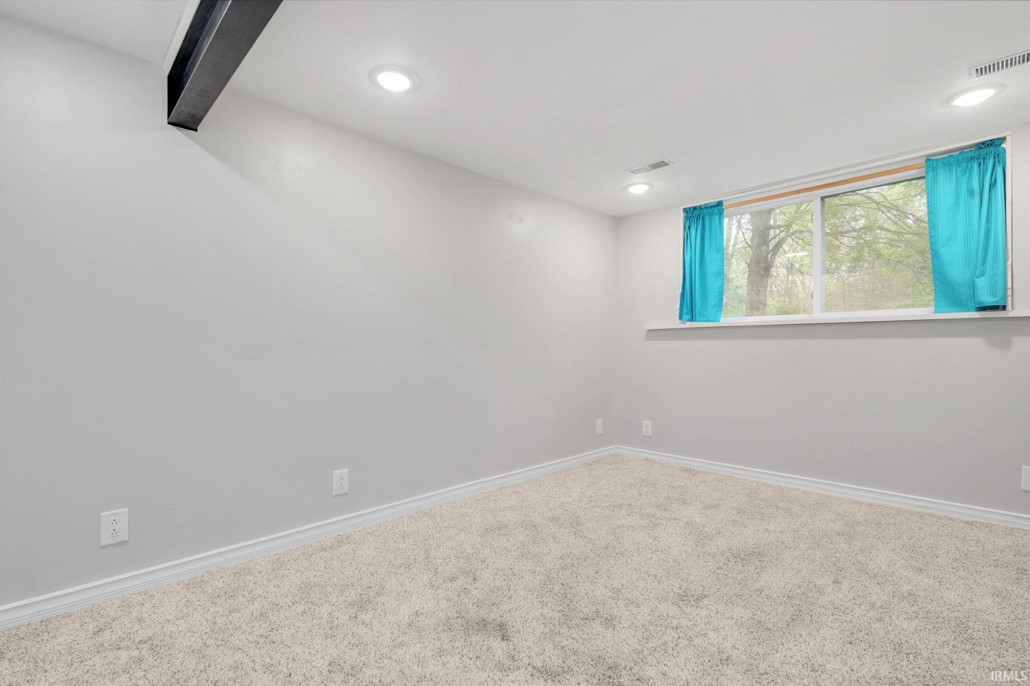 20450 Pearl Street South Bend IN 46614