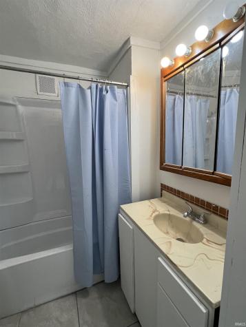 410 E Chicago Street Columbia City IN 46725