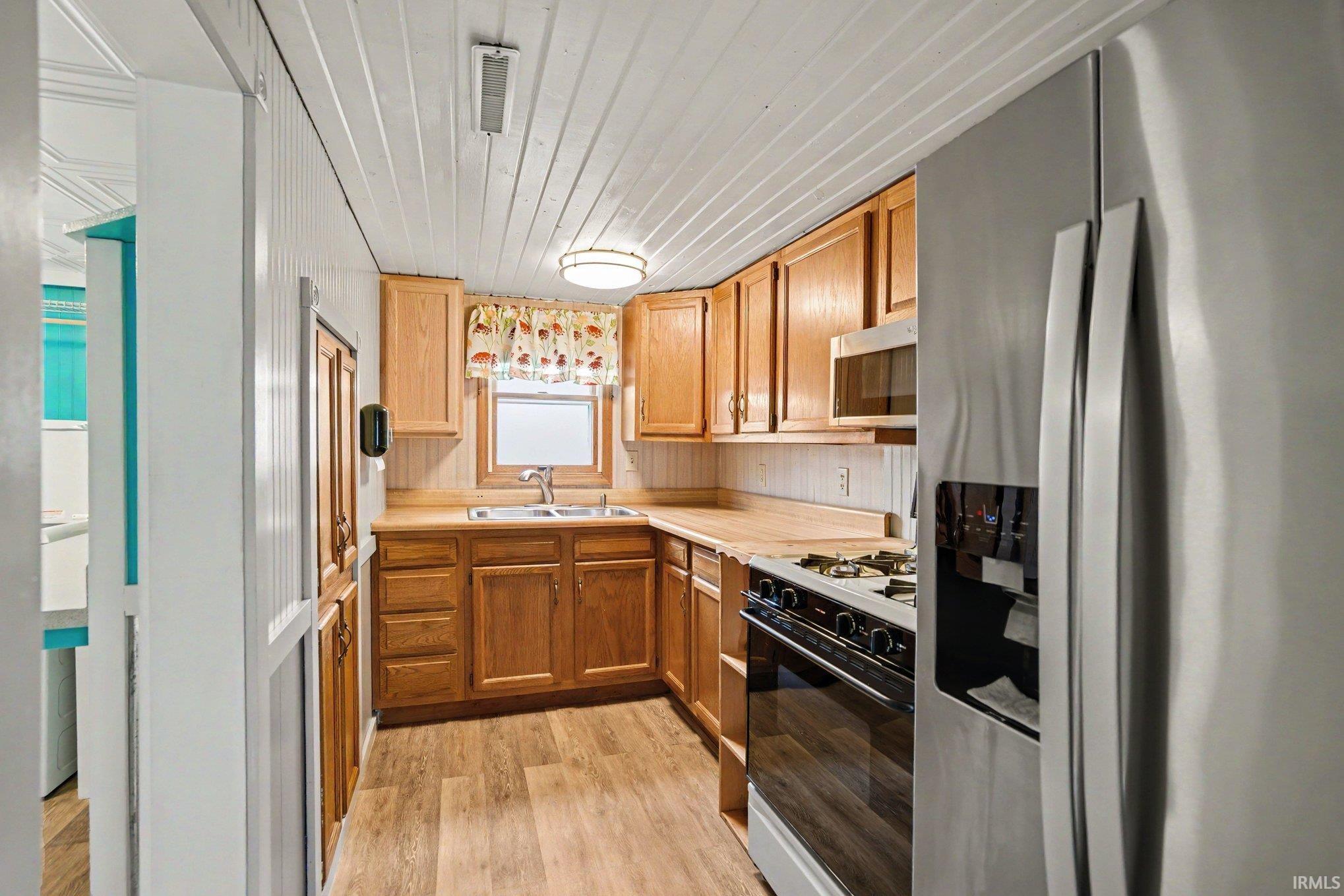 57148 Greenlawn Ave Avenue Osceola IN 46561