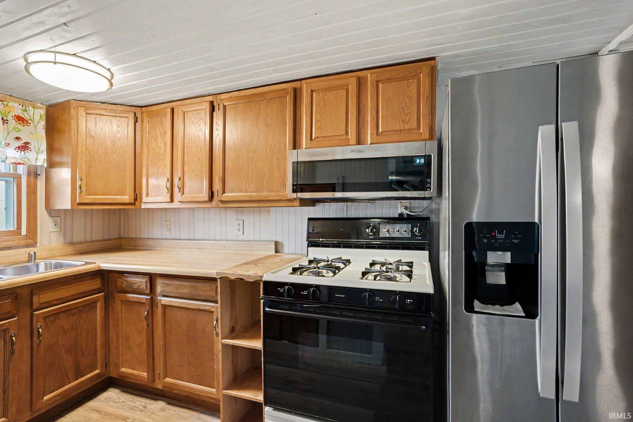 57148 Greenlawn Ave Avenue Osceola IN 46561
