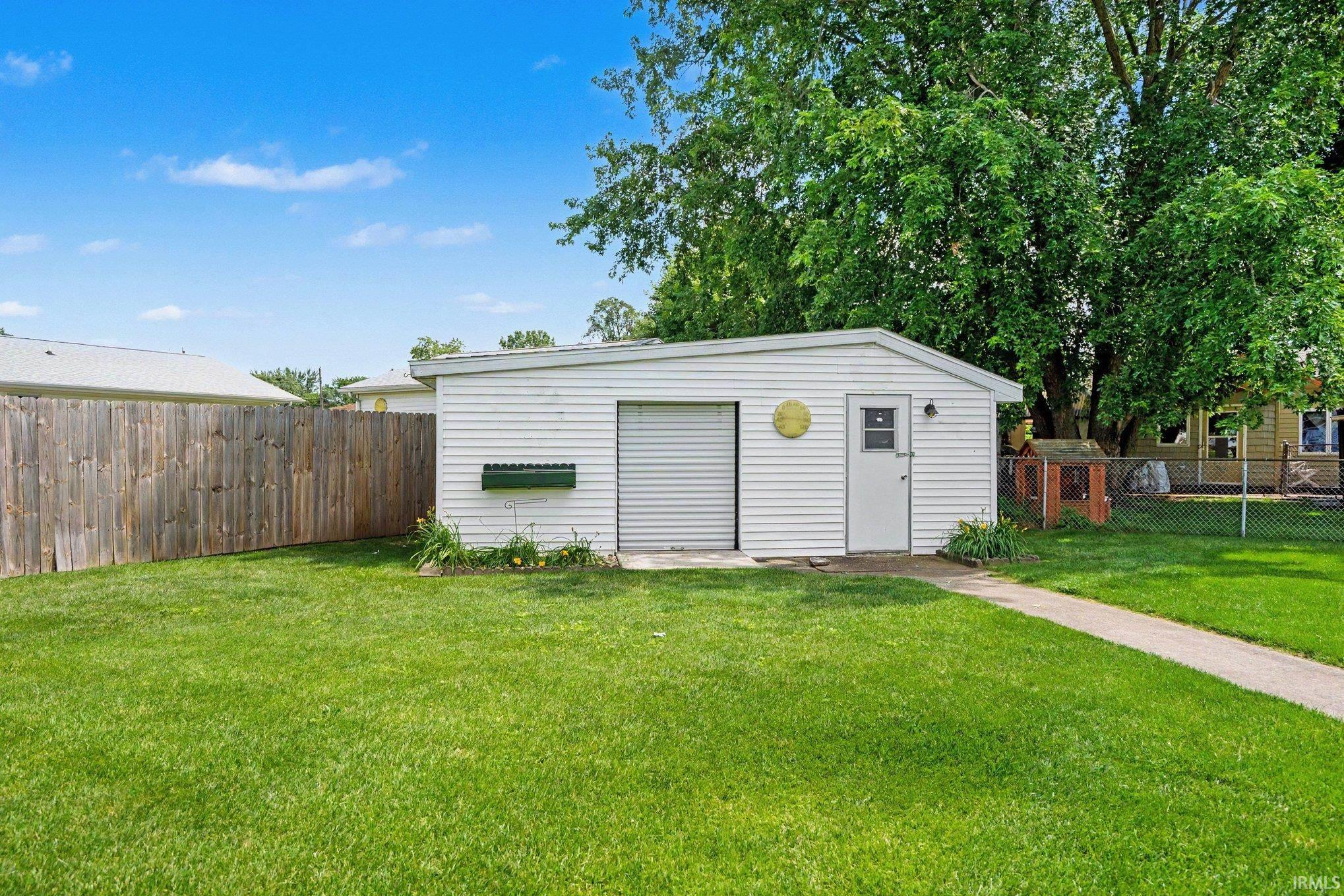 57148 Greenlawn Ave Avenue Osceola IN 46561