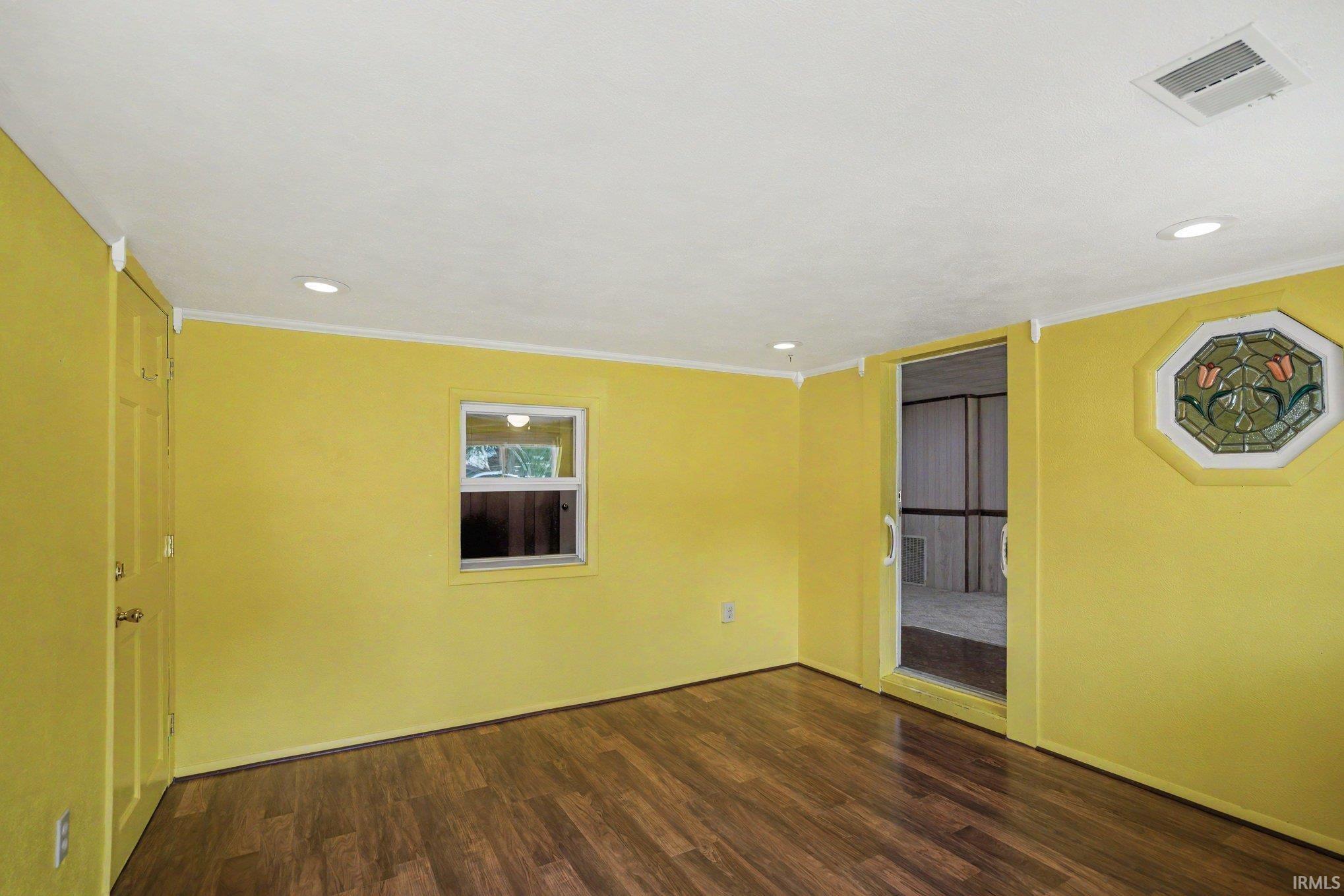 57148 Greenlawn Ave Avenue Osceola IN 46561