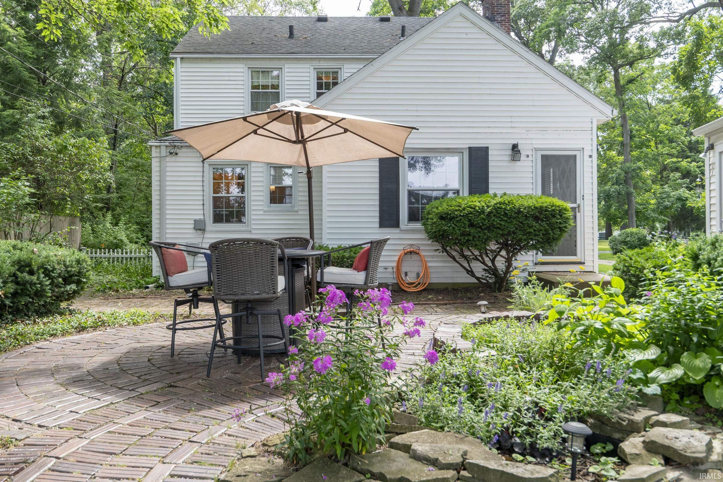 324 Bercliff Drive South Bend IN 46615