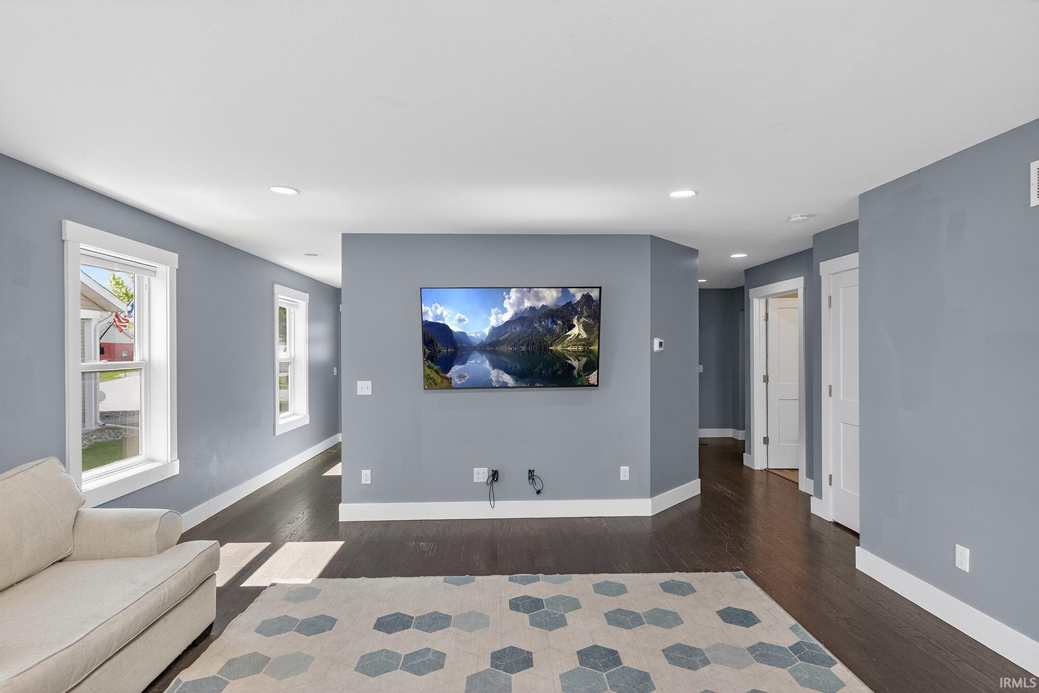 1633 Clover Creek Lane Goshen IN 46526