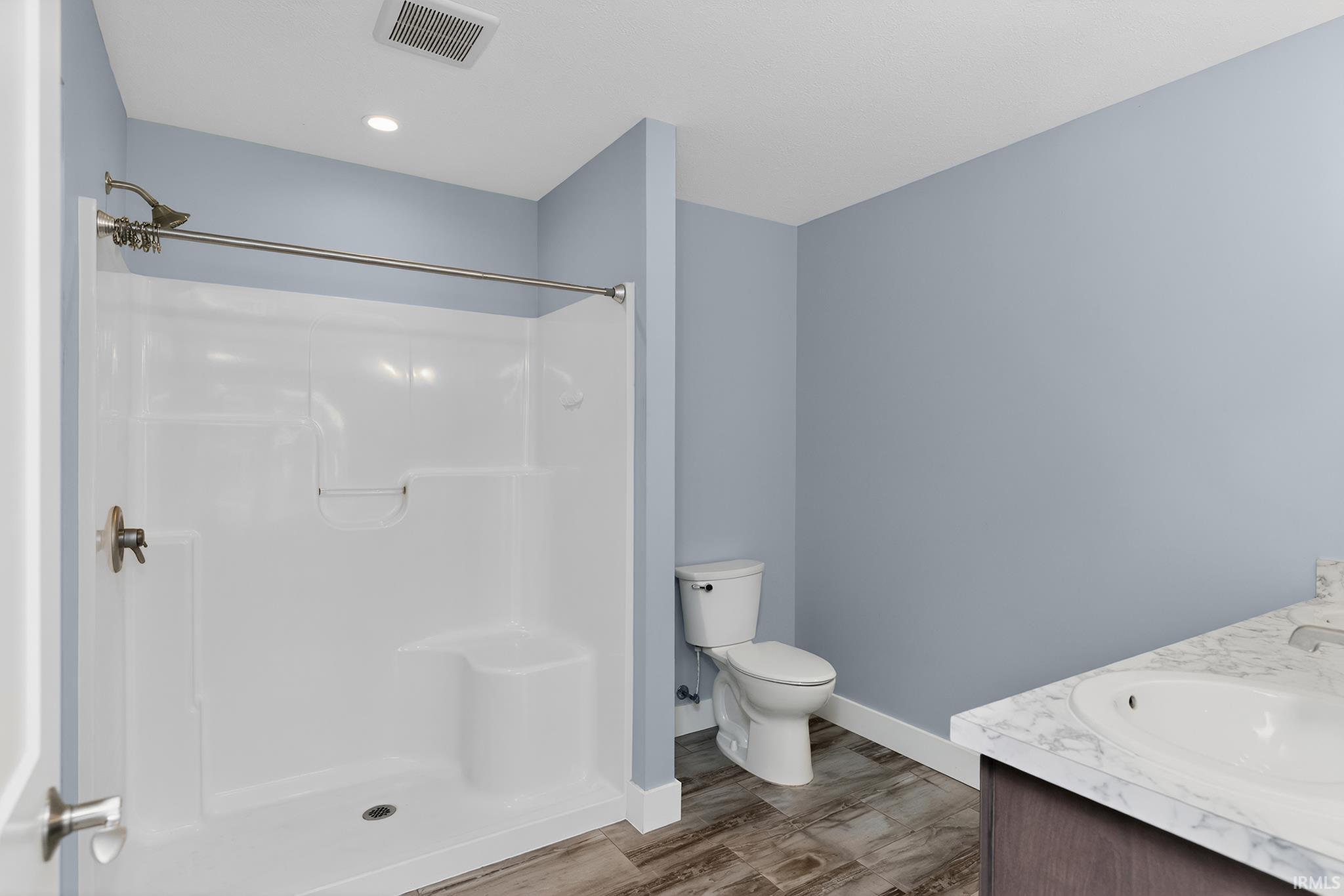 1633 Clover Creek Lane Goshen IN 46526
