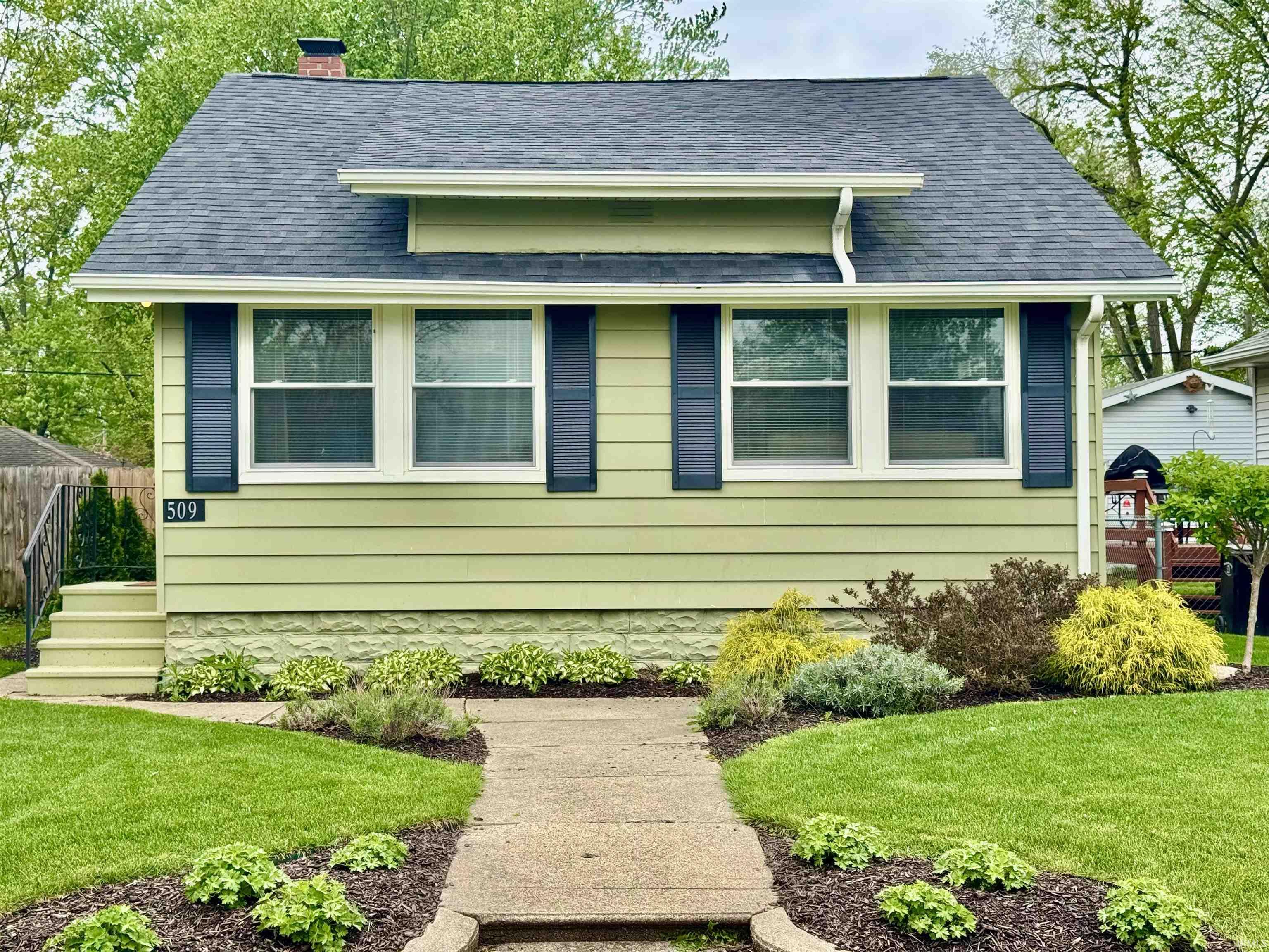 509 S 32nd Street South Bend IN 46615