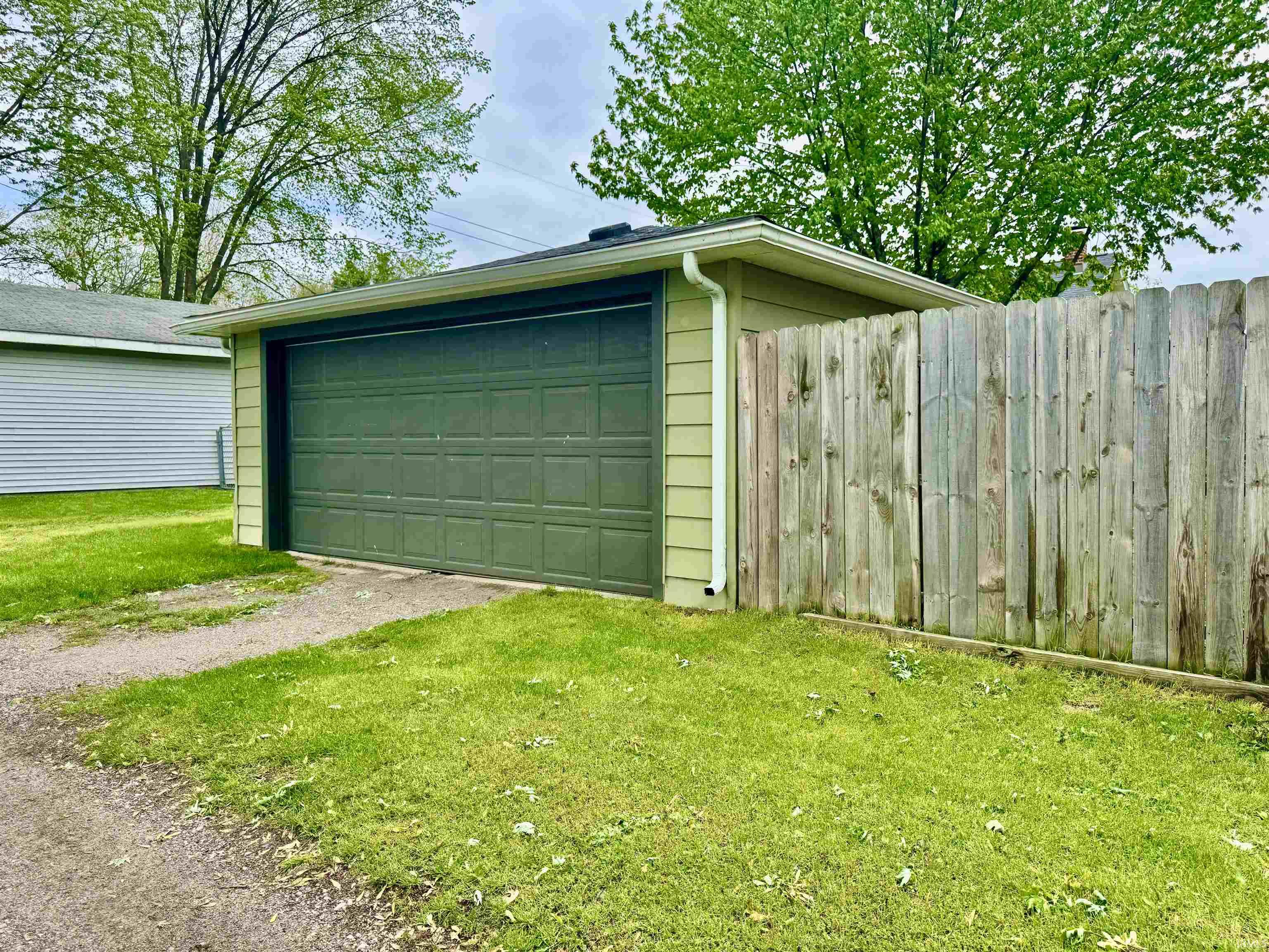 509 S 32nd Street South Bend IN 46615