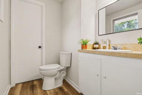 1741 Kessler Boulevard South Bend IN 46616
