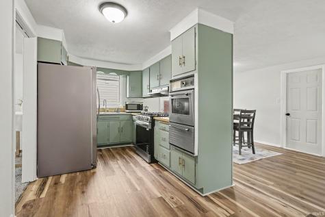 1741 Kessler Boulevard South Bend IN 46616
