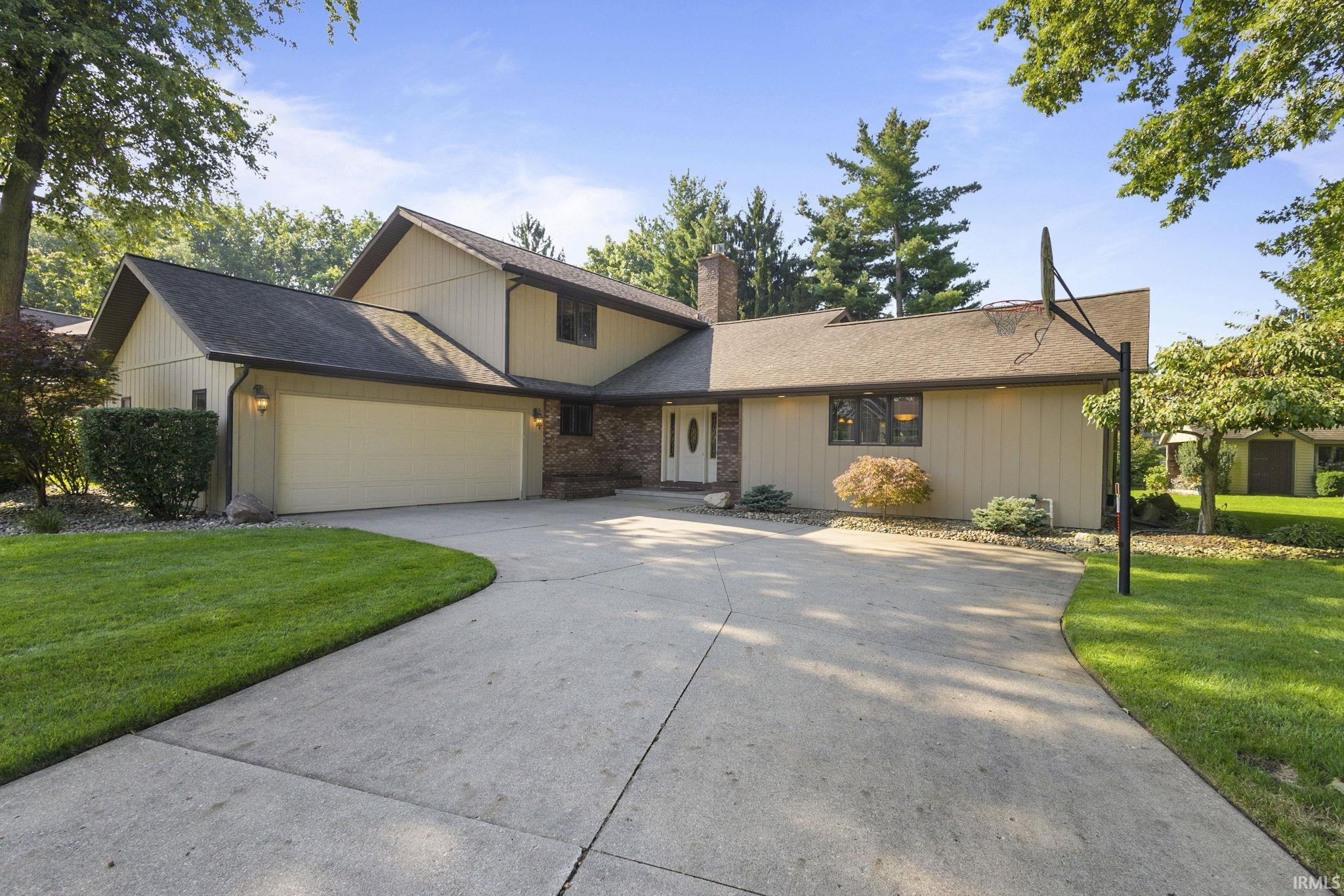 23590 Cedar Knoll Circle Elkhart IN 46516