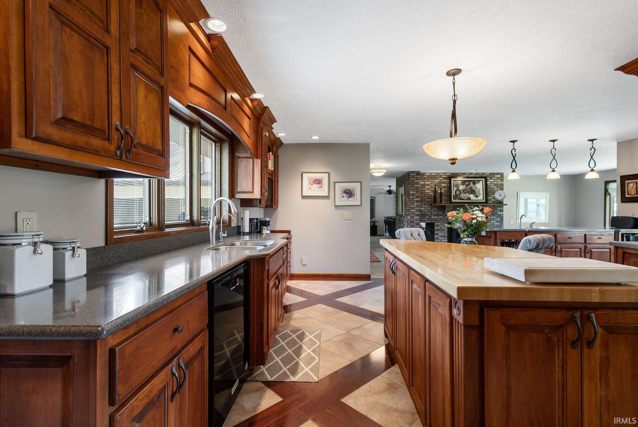 23590 Cedar Knoll Circle Elkhart IN 46516