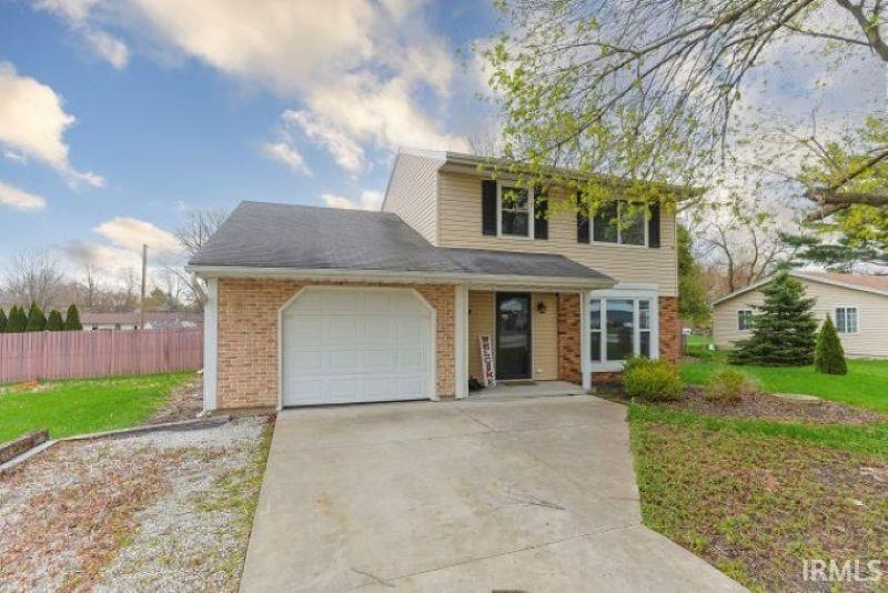 51272 Bittersweet Road Granger IN 46530