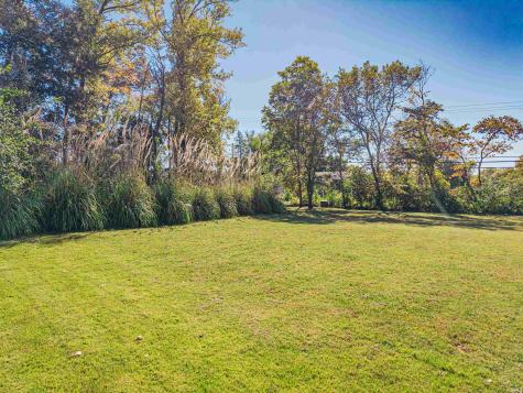 421 Pepperidge Lane Evansville IN 47711