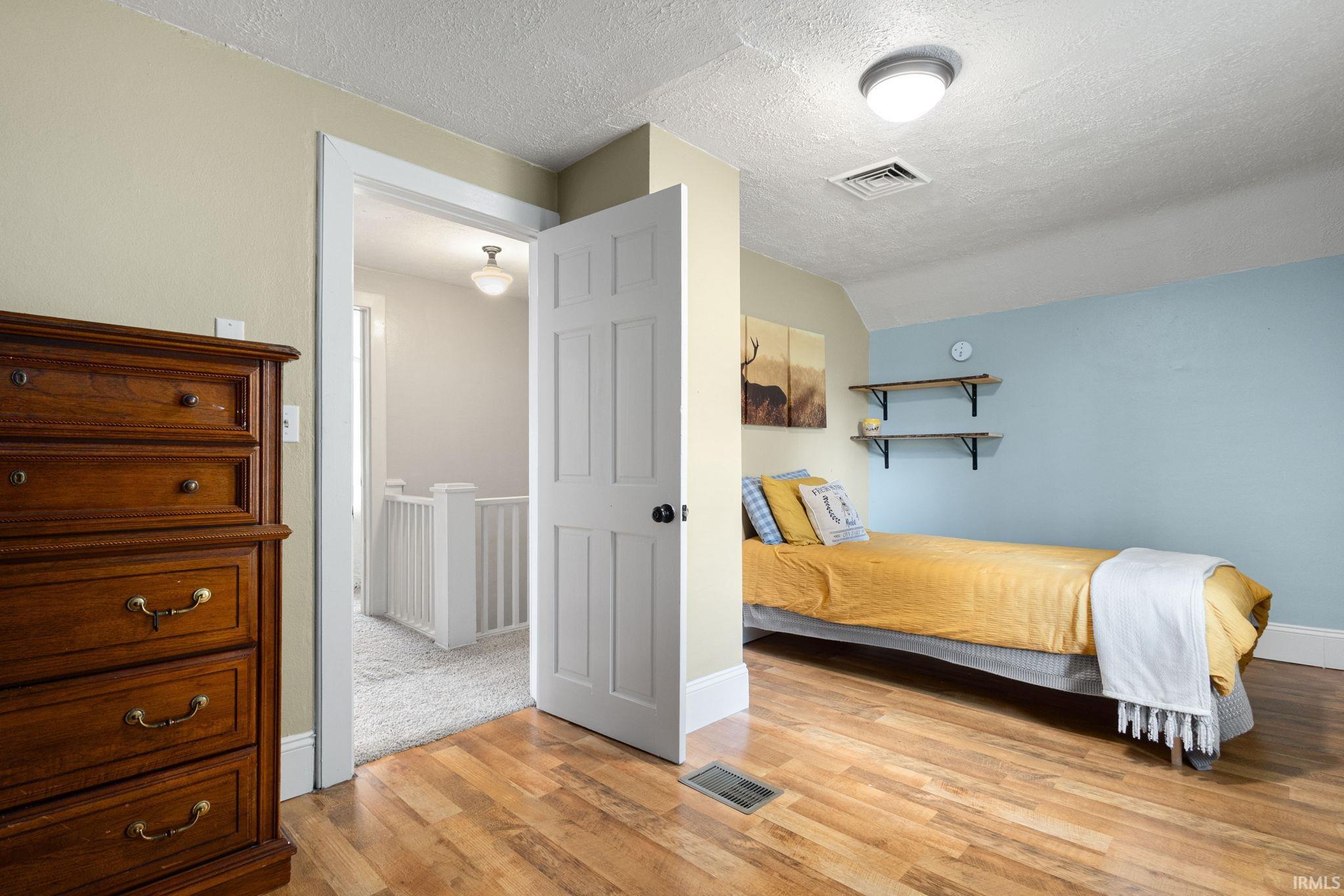 15009 Kelly Road Mishawaka IN 46544