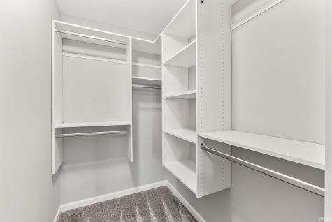 172 W Wind Trail Avilla IN 46710