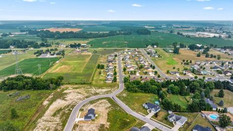172 W Wind Trail Avilla IN 46710