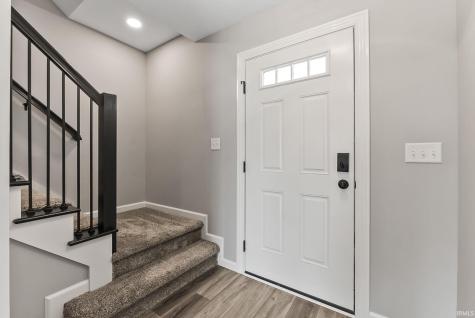 172 W Wind Trail Avilla IN 46710