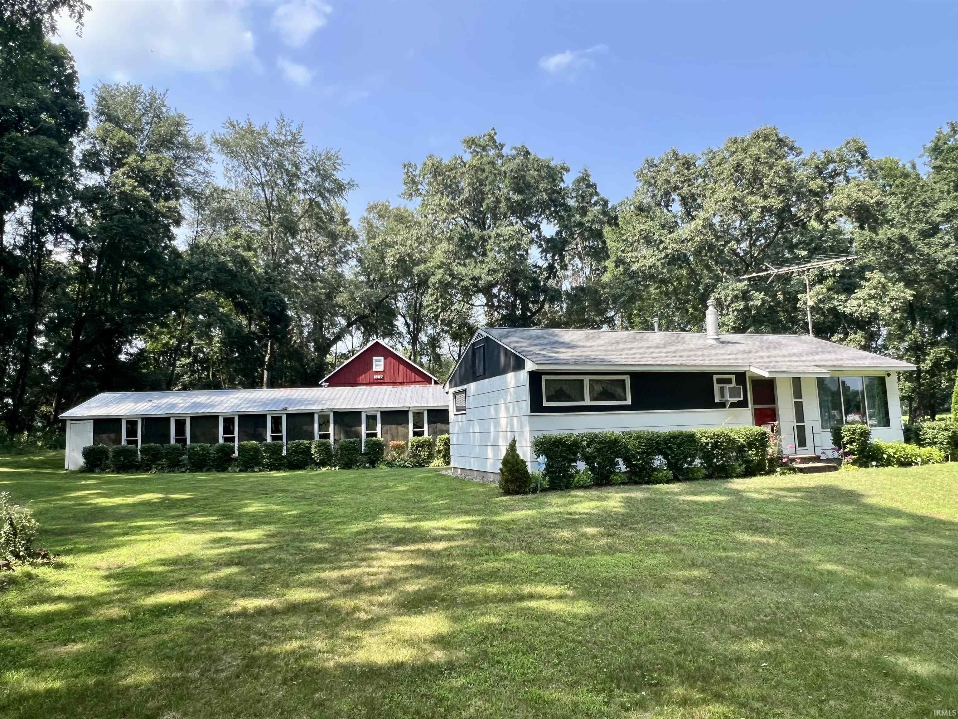 20644 10b Road Plymouth IN 46563