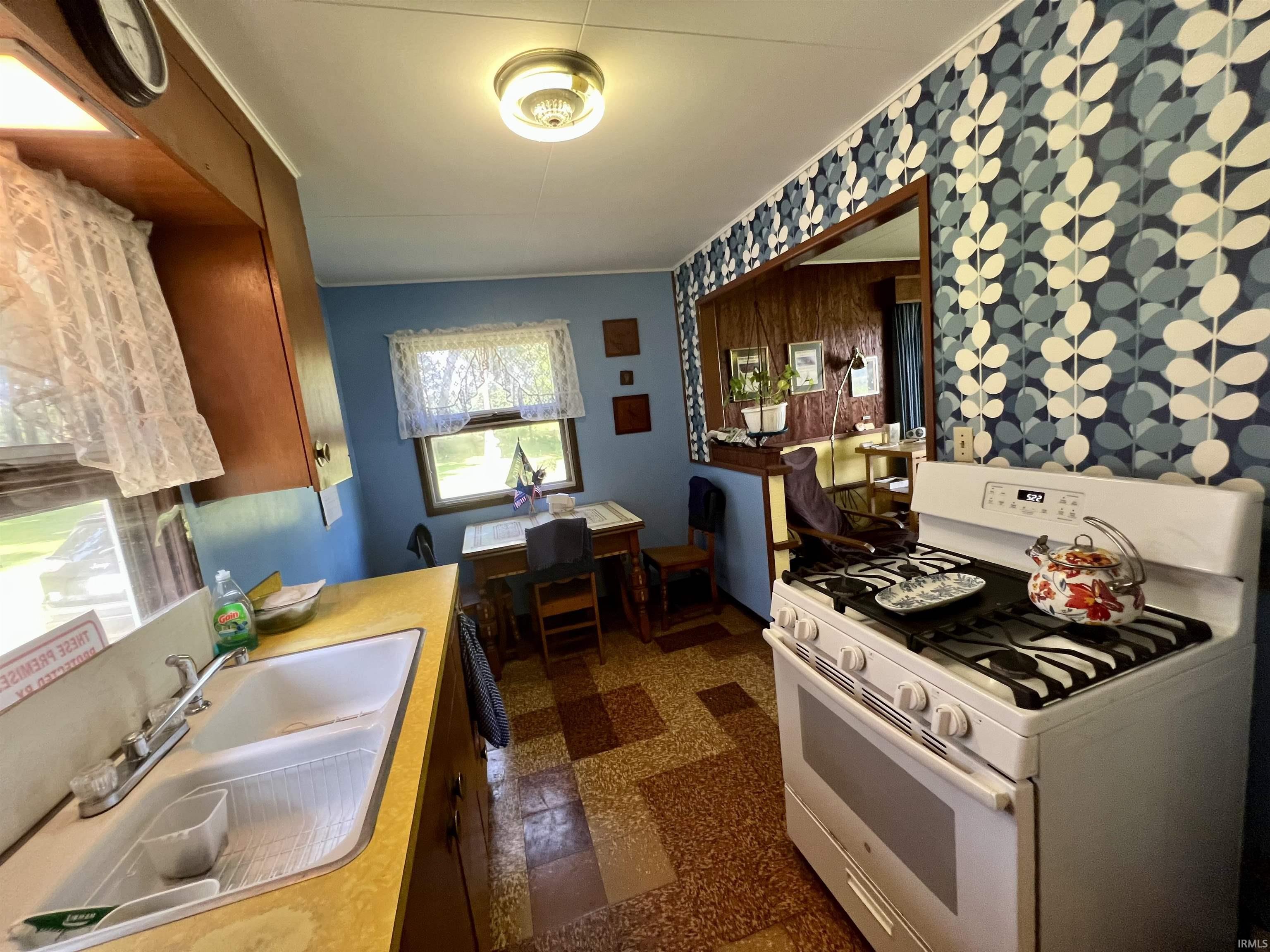 20644 10b Road Plymouth IN 46563