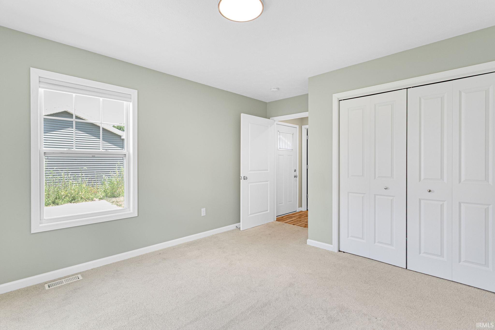 1544 E Edgar Avenue Mishawaka IN 46545