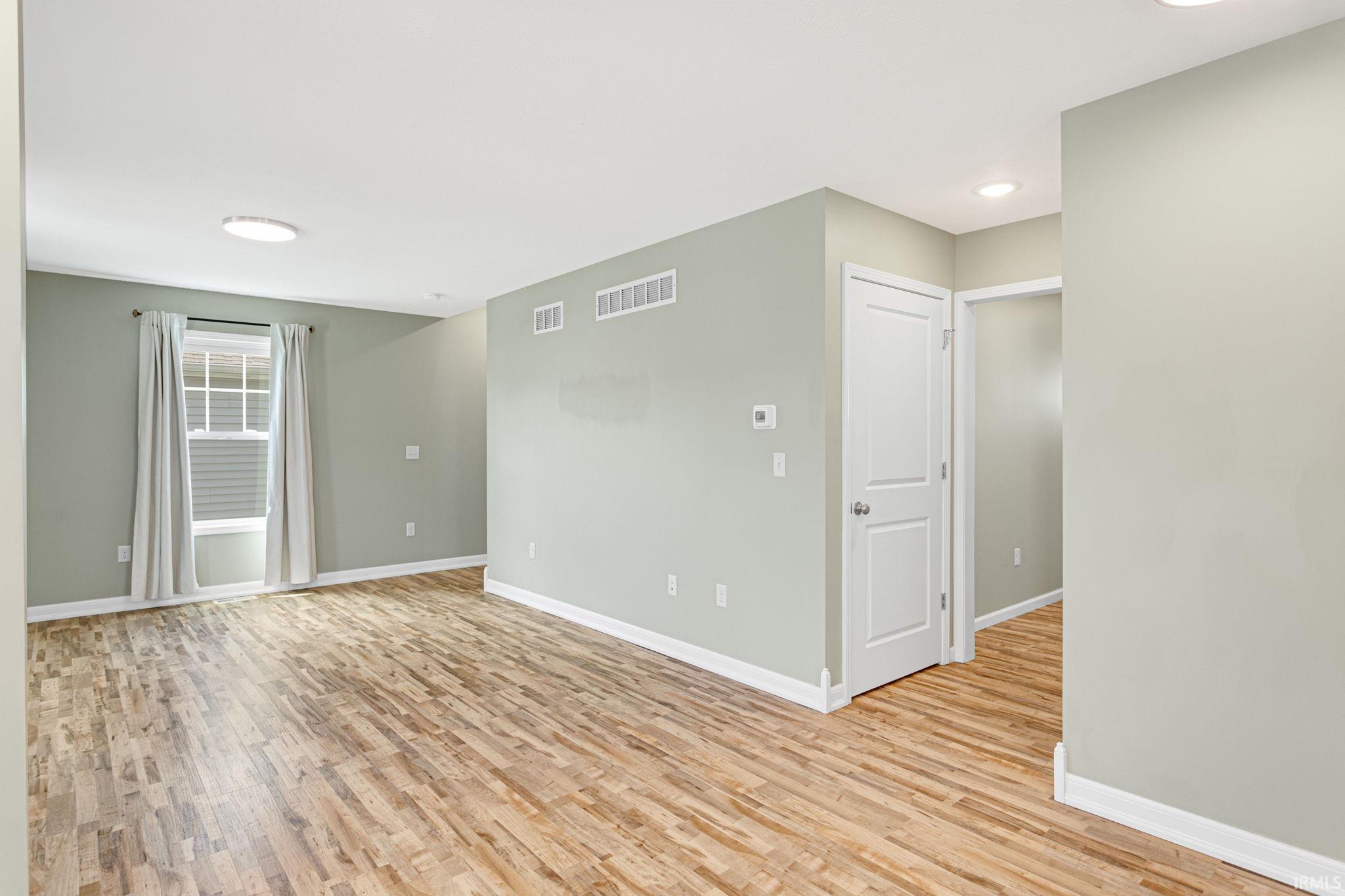 1544 E Edgar Avenue Mishawaka IN 46545