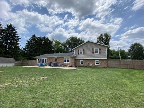 102 Candy Lane Sharpsville IN 46068
