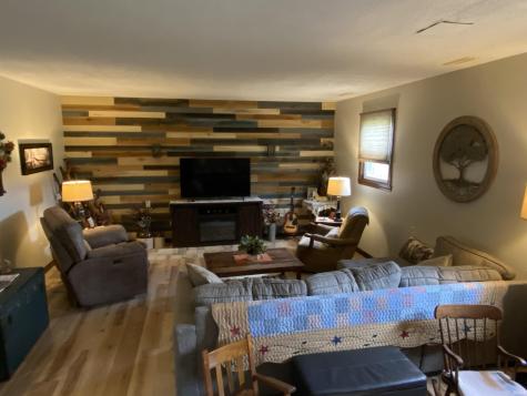 102 Candy Lane Sharpsville IN 46068