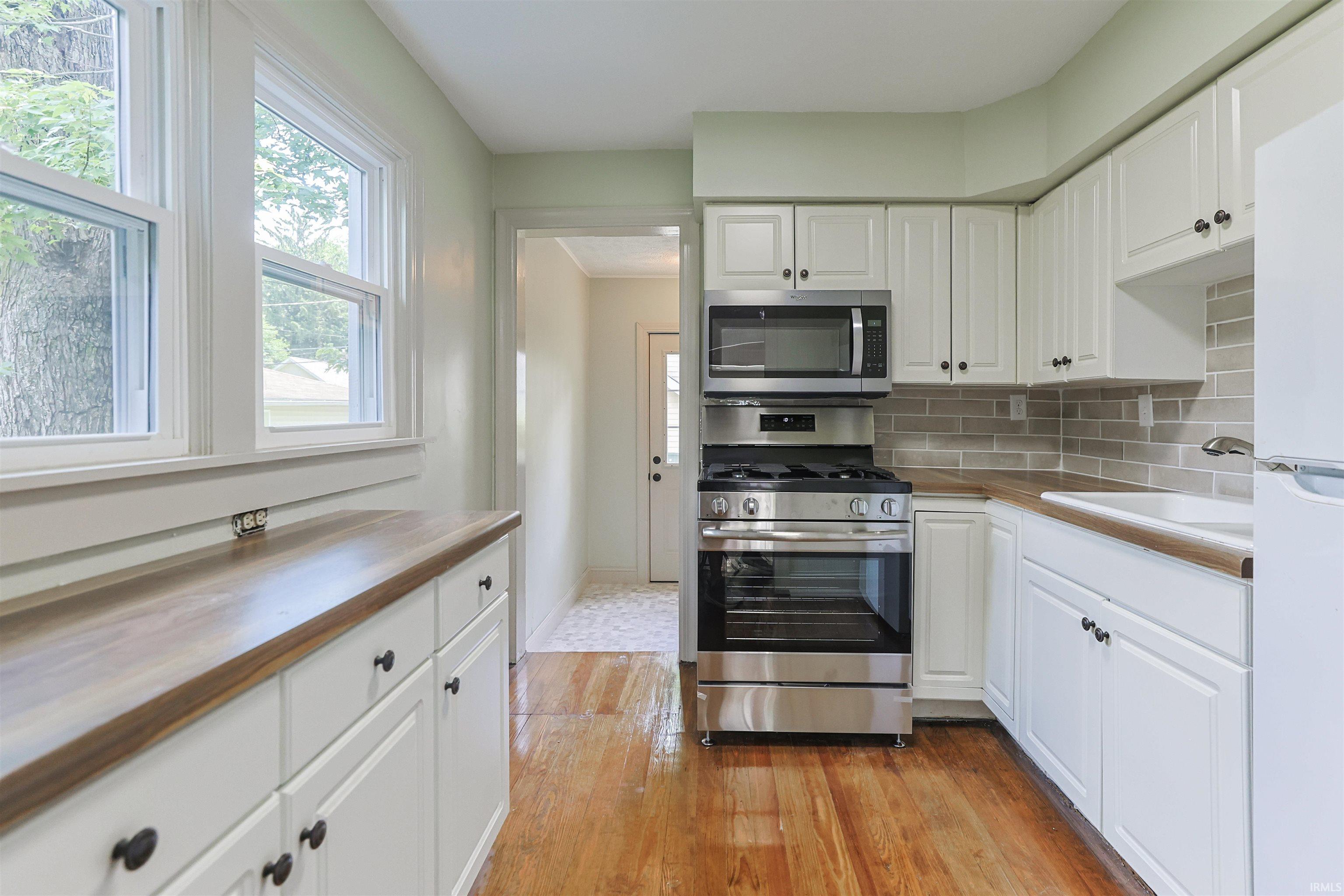 336 Parkovash Avenue South Bend IN 46617