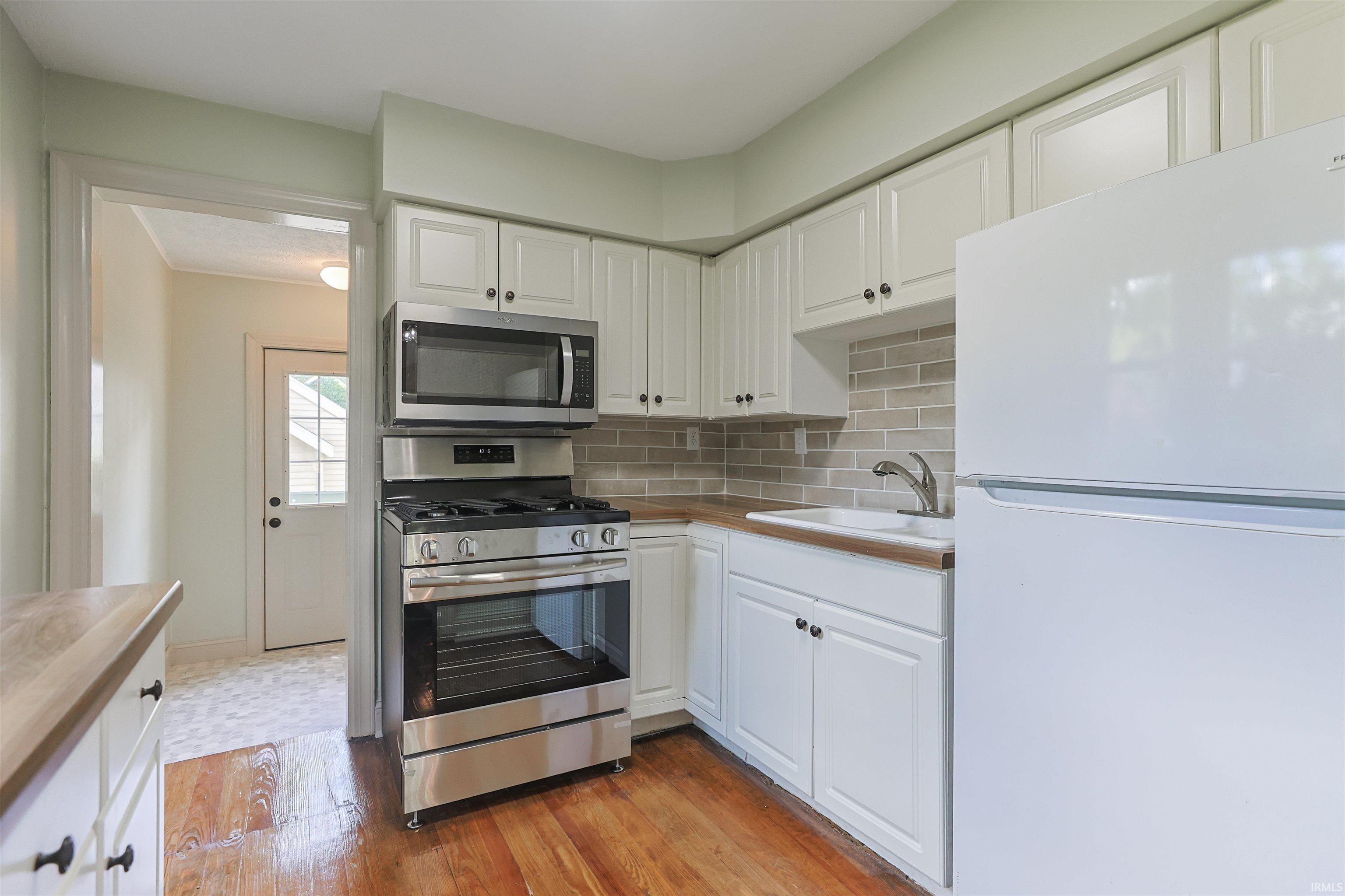 336 Parkovash Avenue South Bend IN 46617
