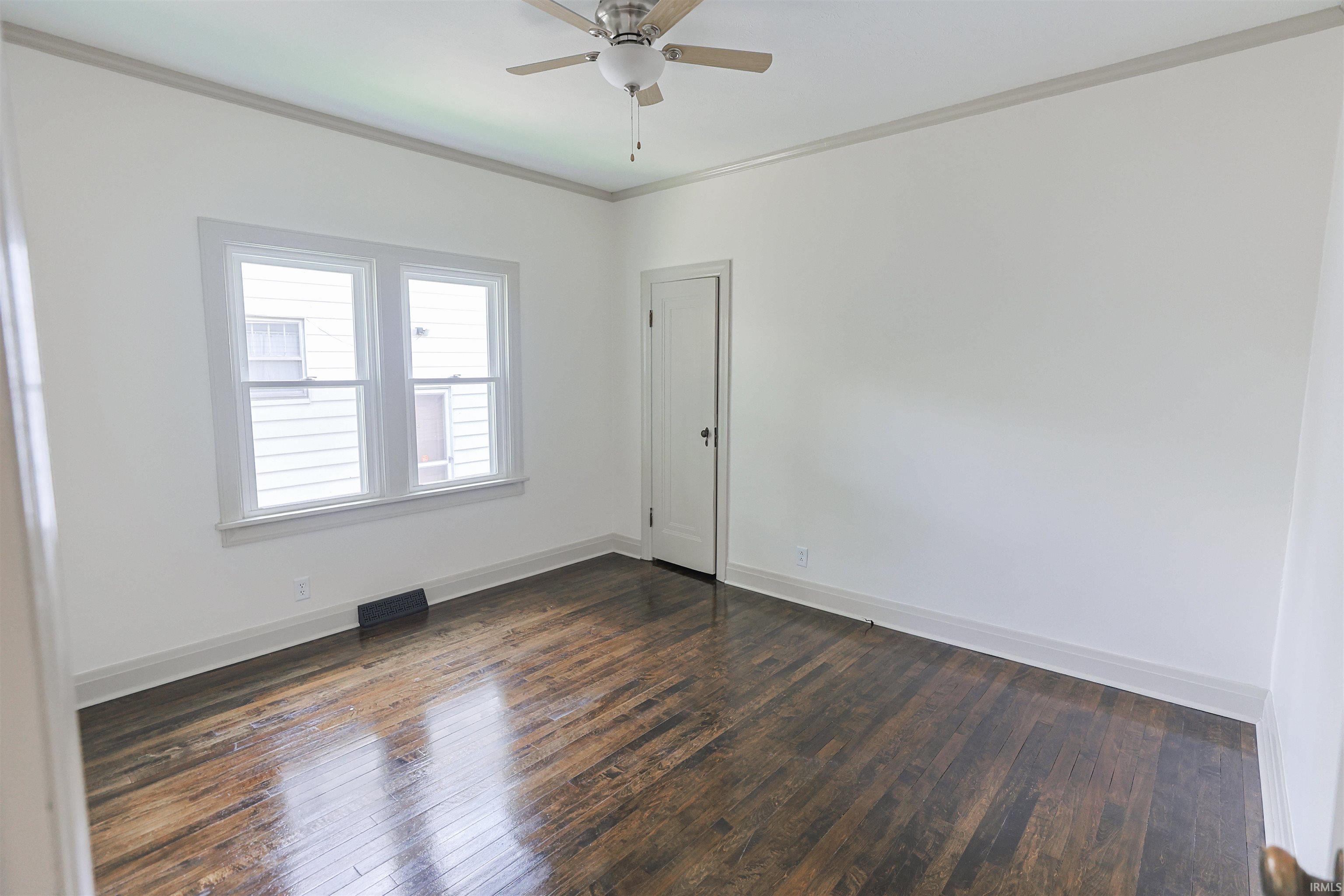336 Parkovash Avenue South Bend IN 46617