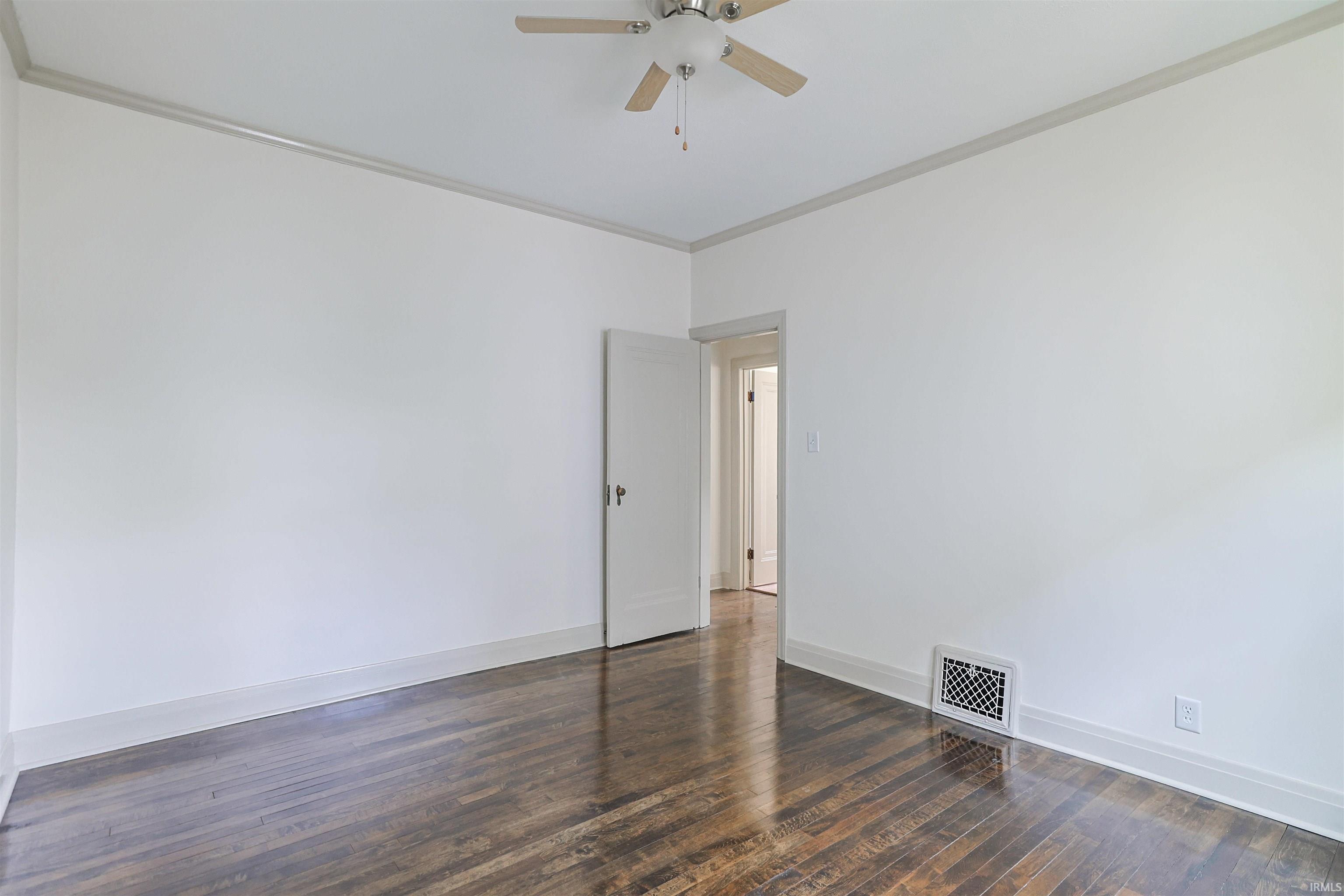 336 Parkovash Avenue South Bend IN 46617