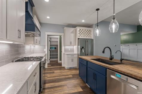 56070 Dana Drive Bristol IN 46507