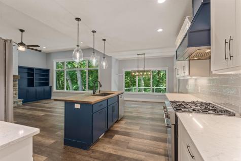 56070 Dana Drive Bristol IN 46507