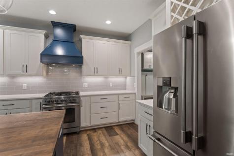 56070 Dana Drive Bristol IN 46507