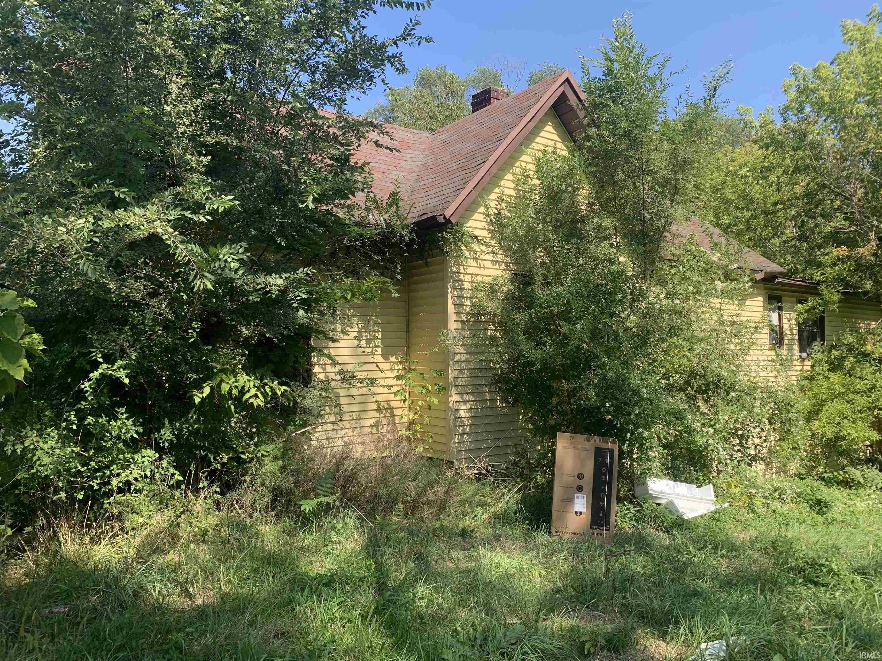 524 Euclid Avenue South Bend IN 46628