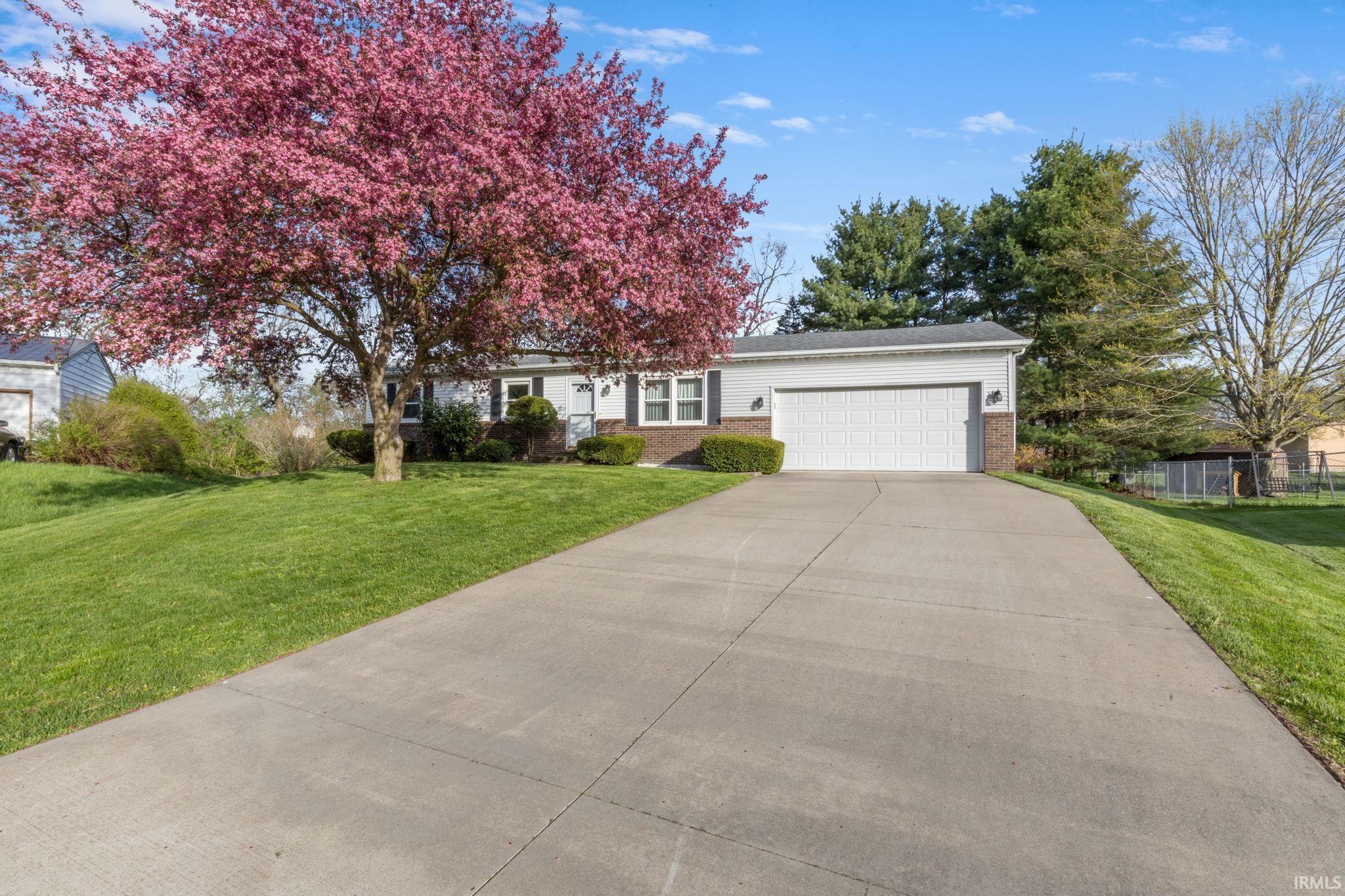 53731 Pine Tree Court Elkhart IN 46514