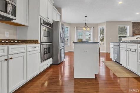 5372 W Cobblestone Street Bloomington IN 47403