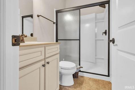 5372 W Cobblestone Street Bloomington IN 47403