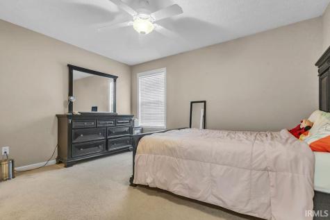 5372 W Cobblestone Street Bloomington IN 47403