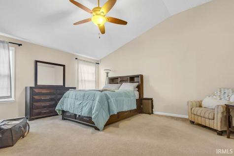 5372 W Cobblestone Street Bloomington IN 47403