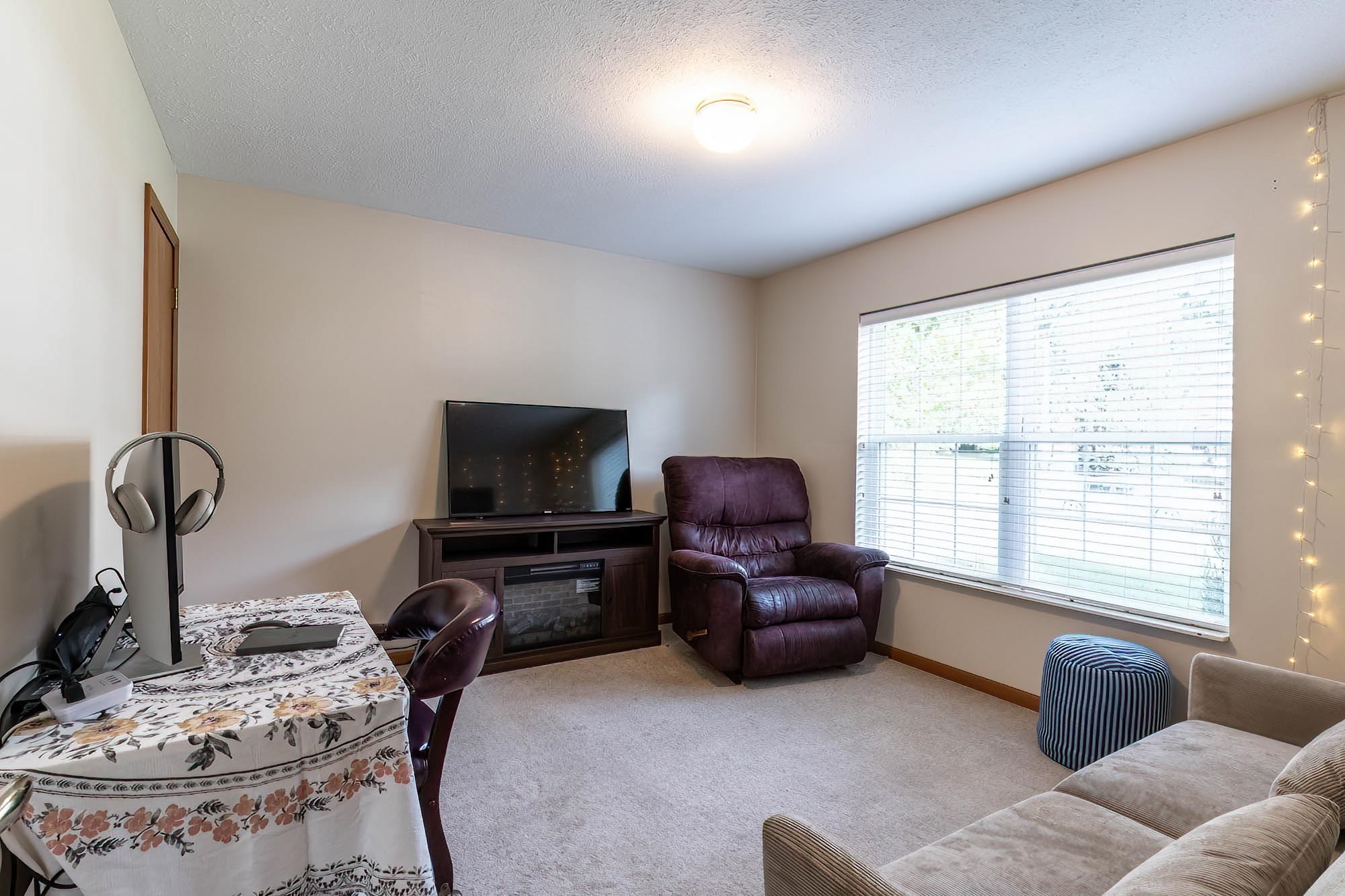 1215 Duncan Drive Warsaw IN 46580