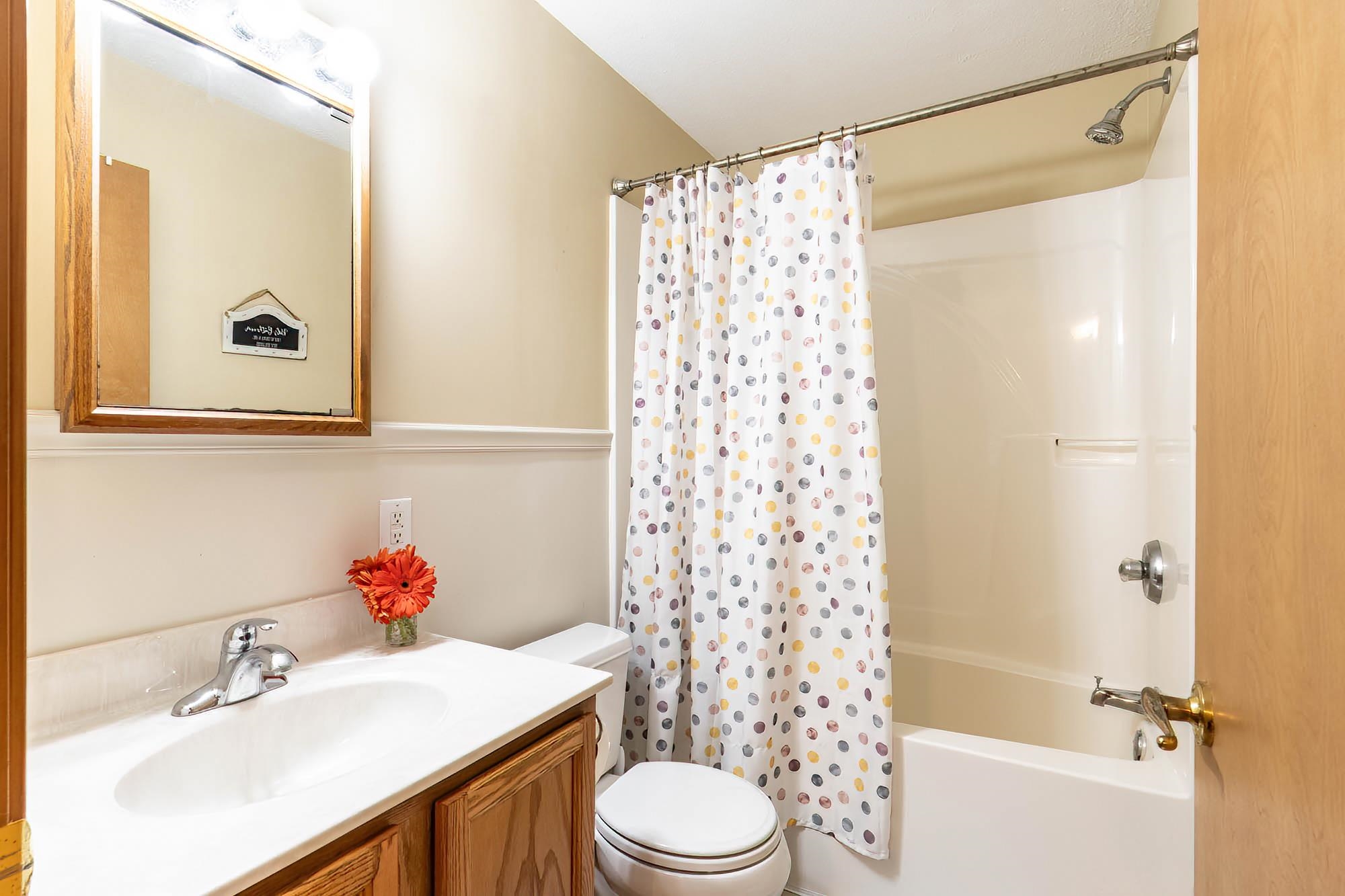 1215 Duncan Drive Warsaw IN 46580