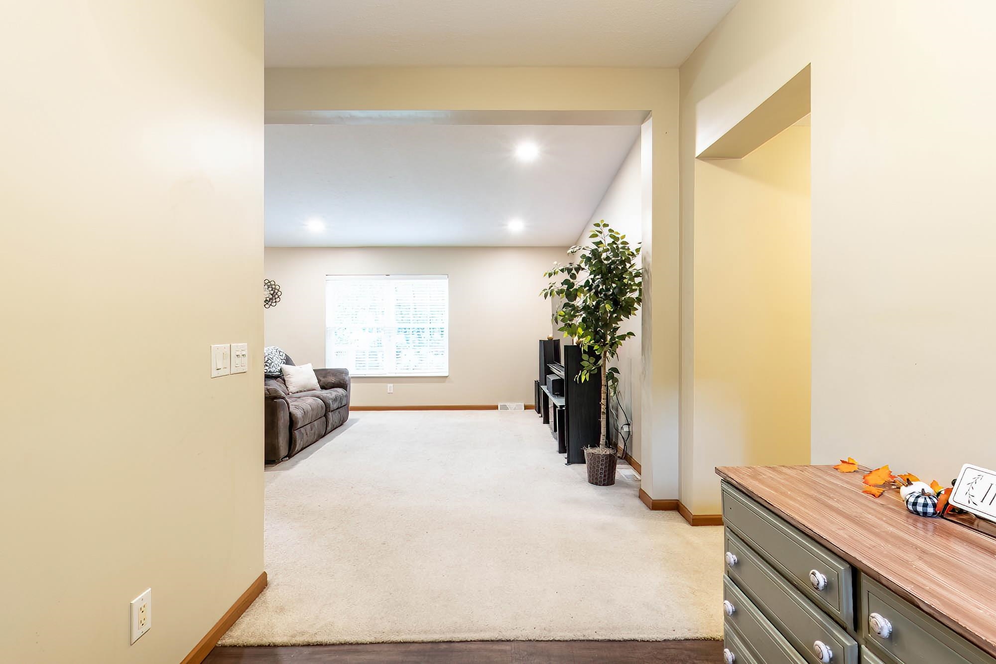 1215 Duncan Drive Warsaw IN 46580