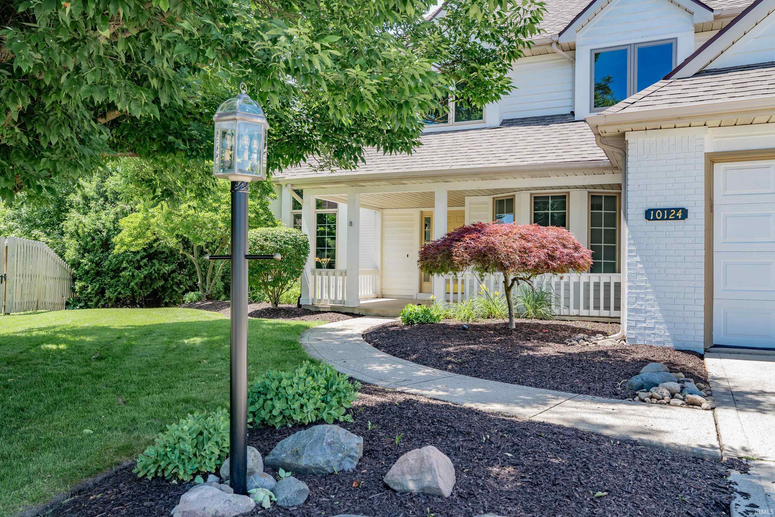 10124 Red Oak Court Fort Wayne IN 46804