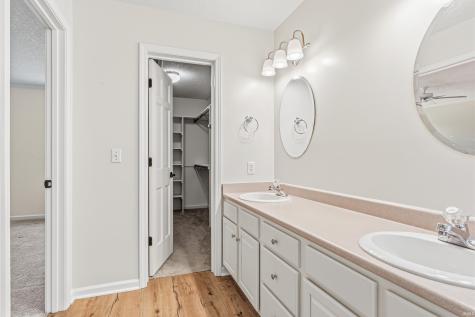 10124 Red Oak Court Fort Wayne IN 46804