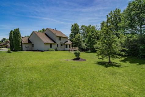 10124 Red Oak Court Fort Wayne IN 46804