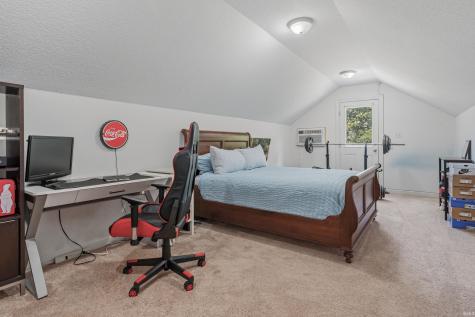 1102 Hathaway Road Fort Wayne IN 46845