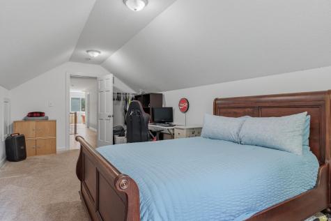 1102 Hathaway Road Fort Wayne IN 46845