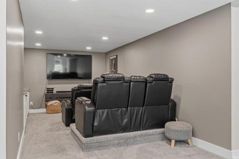 1102 Hathaway Road Fort Wayne IN 46845
