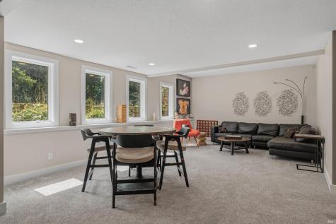 1102 Hathaway Road Fort Wayne IN 46845